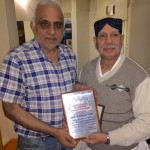 ڈنمارک۔۔۔اسلم مہر۔۔۔لاہور ویلفیئر سوسائٹی کے صدر ملک برکت علی پیا امریکہ،کینیڈا پاکستان کے کامیاب دورےکے بعد اس سال حجِ بیت اللہ کی سعادت سے فیض یاب ہو کر واپس کوپن ہیگن آئے ہیں اور اپنی بیٹی کی شادی کے فرائض سے سُرخ رُو ہوئے۰ اس موقعہ پر ڈنمارک کوپن بیگن کے معروف ریسٹورنٹ لا کرونا کے مینیجنگ ڈائریکٹر چوہدری آفتاب احمد نے ملک برکت پیا کے اعزاز میں پُرتکلف ضیافت کا اہتمام کیا جس میں اُن کے قریبی احباب نے شرکت فرمائ۰
